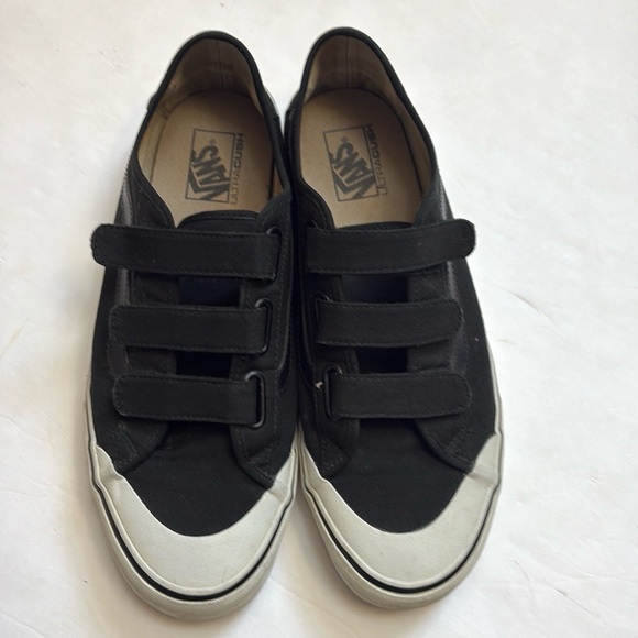 Vans Black Ball Priz Sneakers - Picture 10 of 14